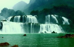 HÀ GIANG - LŨNG CÚ - SÔNG NHO QUẾ THÁC BẢN GIỐC - ĐỘNG NGƯỜM NGAO - PÁC BÓ - HỒ BA BỂ